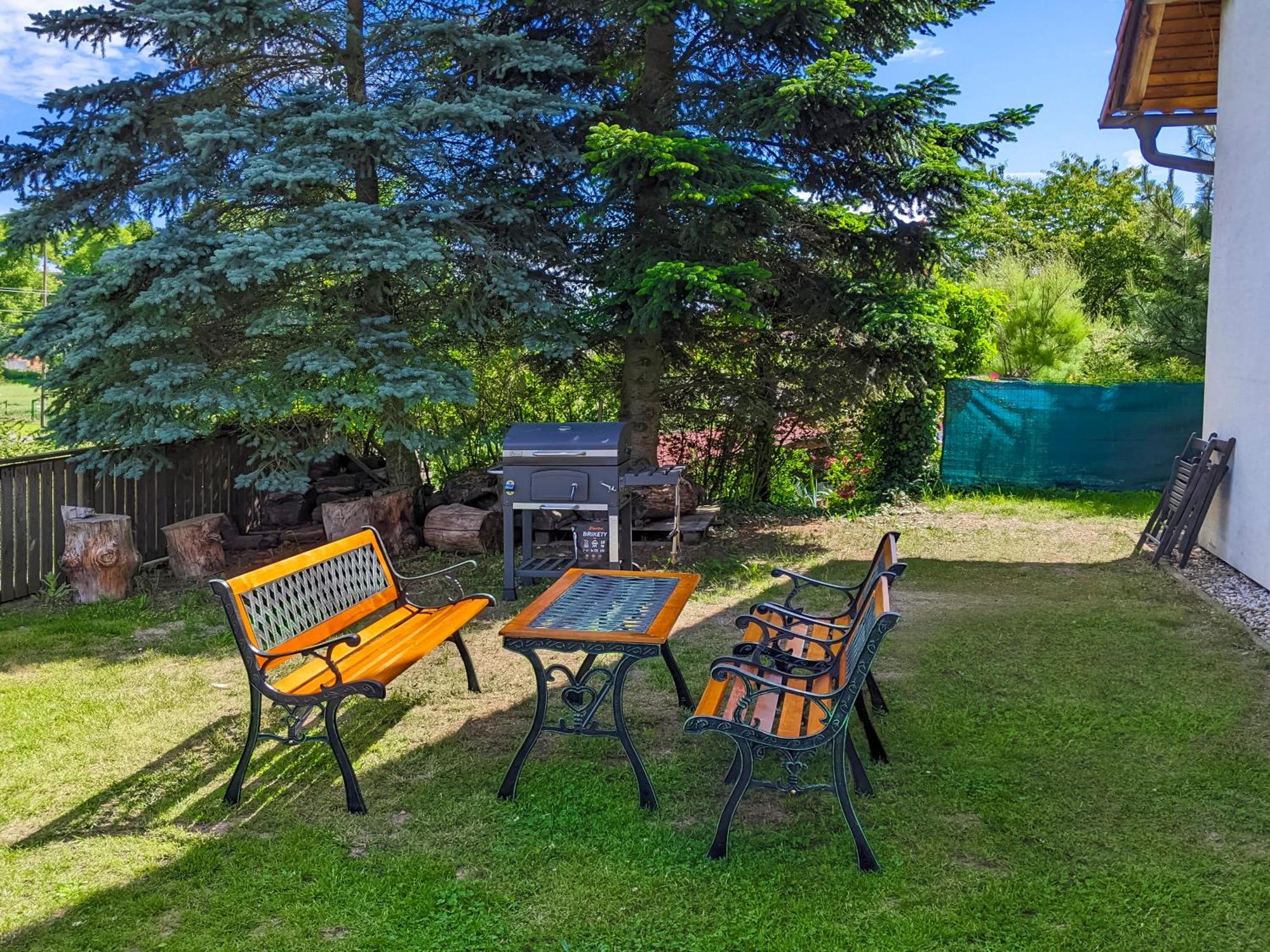 Guest House Kristi Tuchomerice Екстериор снимка